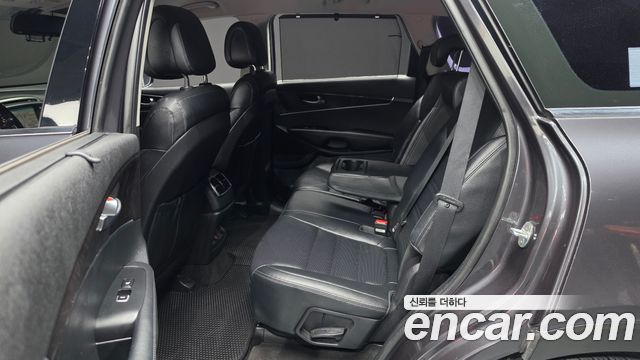 Kia Sorento 2017 — photo 11