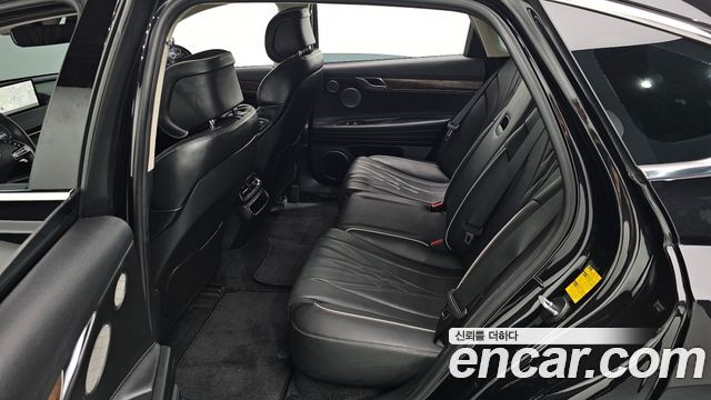 Genesis G80 2022 — photo 17