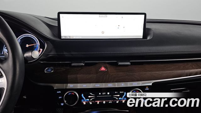 Genesis G80 2022 — photo 20