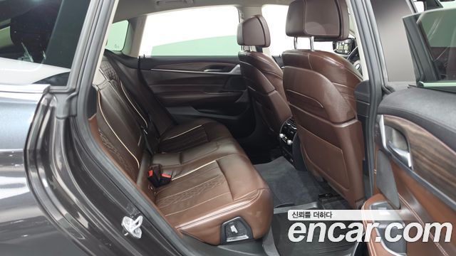 BMW Gran Turismo 2020 — photo 17