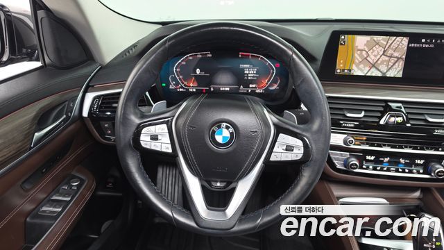 BMW Gran Turismo 2020 — photo 18