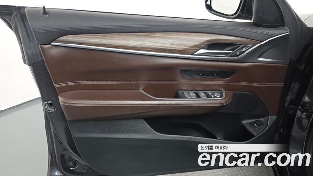BMW Gran Turismo 2020 — photo 14