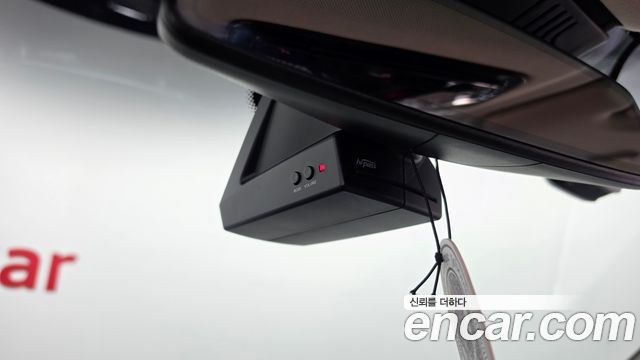 BMW Gran Turismo 2020 — photo 27