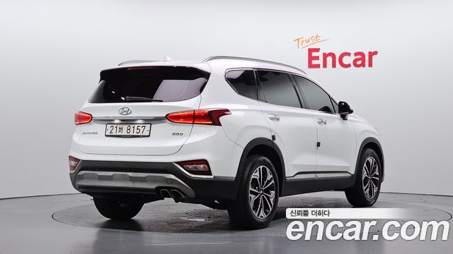 Hyundai Santafe 2019 — photo 2