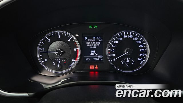 Hyundai Santafe 2019 — photo 11
