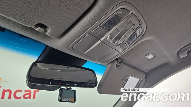 Hyundai Santafe 2019 — photo 24