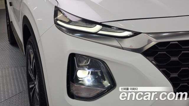 Hyundai Santafe 2019 — photo 8