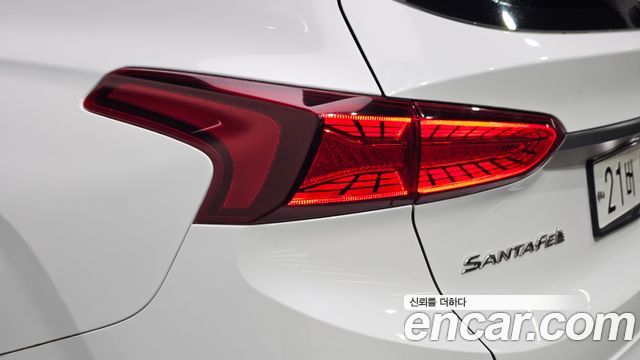 Hyundai Santafe 2019 — photo 9