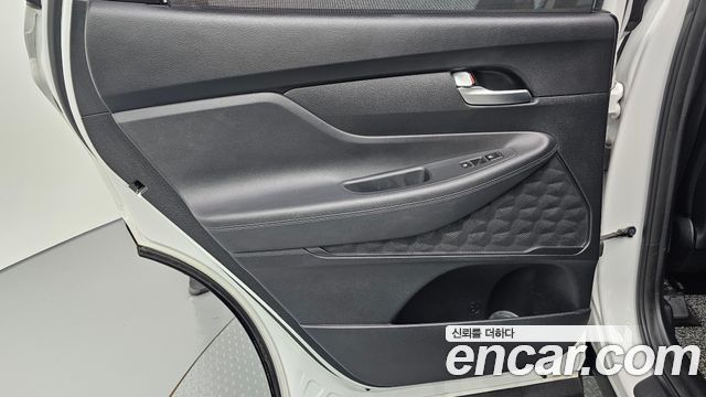 Hyundai Santafe 2019 — photo 15