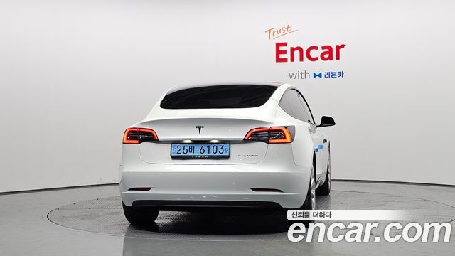 Tesla Model 3 2022 — photo 4