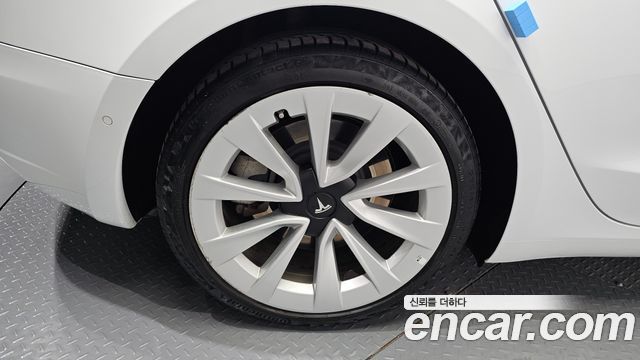 Tesla Model 3 2022 — photo 5