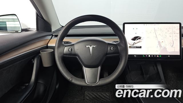 Tesla Model 3 2022 — photo 18