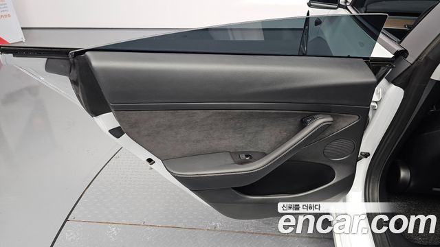 Tesla Model 3 2022 — photo 15