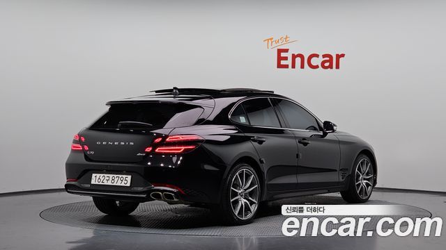 Genesis G70 2023 — photo 2
