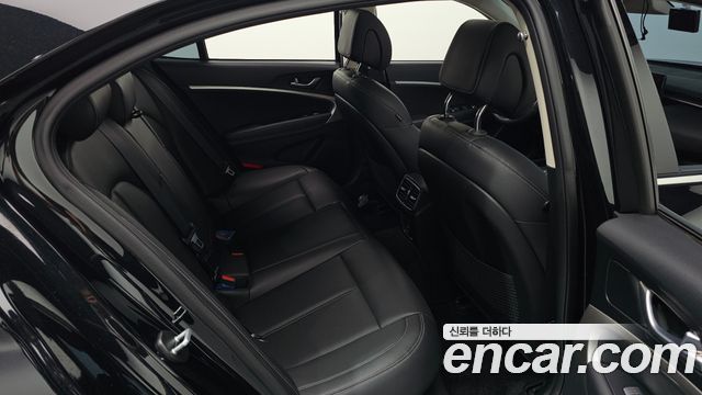 Genesis G70 2023 — photo 18