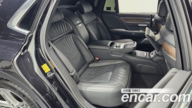 Genesis G90 2024 — photo 17