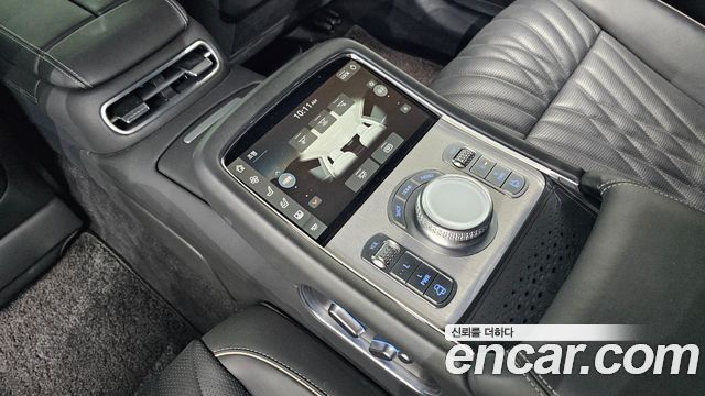 Genesis G90 2024 — photo 23