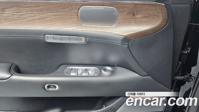 Genesis G90 2024 — photo 30