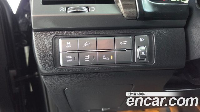 KG Mobility Rexton 2020 — photo 29