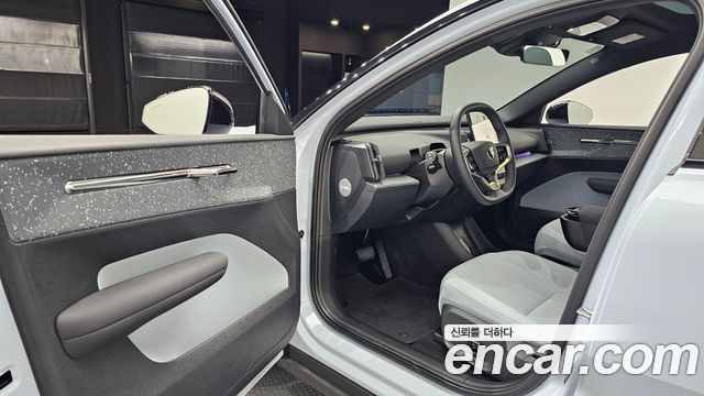 Volvo EX30 2026 — photo 13