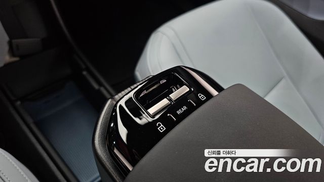Volvo EX30 2026 — photo 27