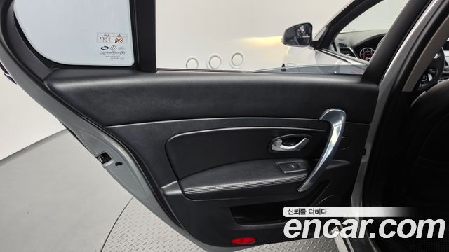 Renault Korea SM5  2015 — photo 15