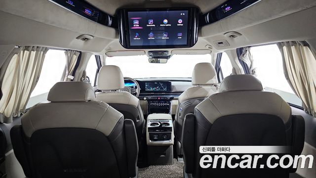 Kia Canival 2021 — photo 19