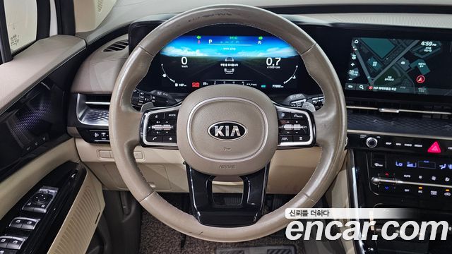 Kia Canival 2021 — photo 23