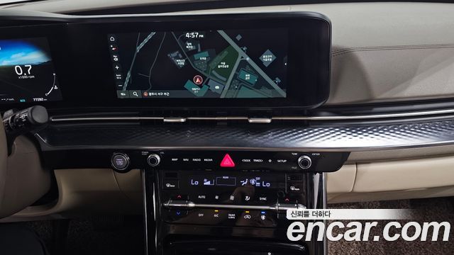 Kia Canival 2021 — photo 26