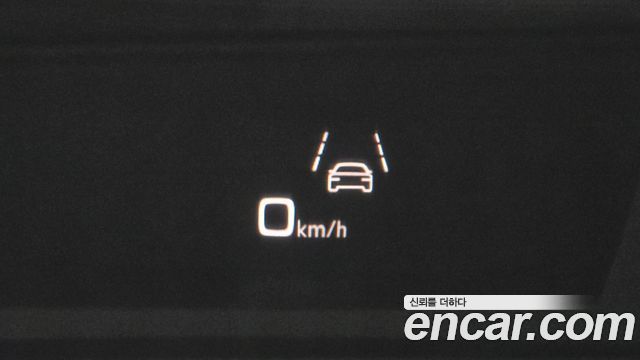 Audi A8 2021 — photo 24