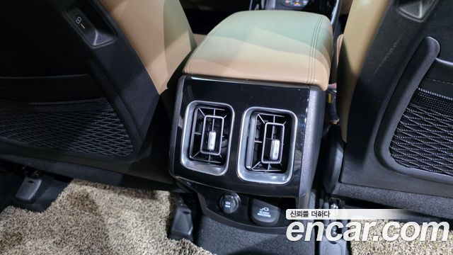 Kia Sorento 2024 — photo 35