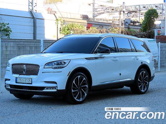 Lincoln Aviator 2021 — photo 2