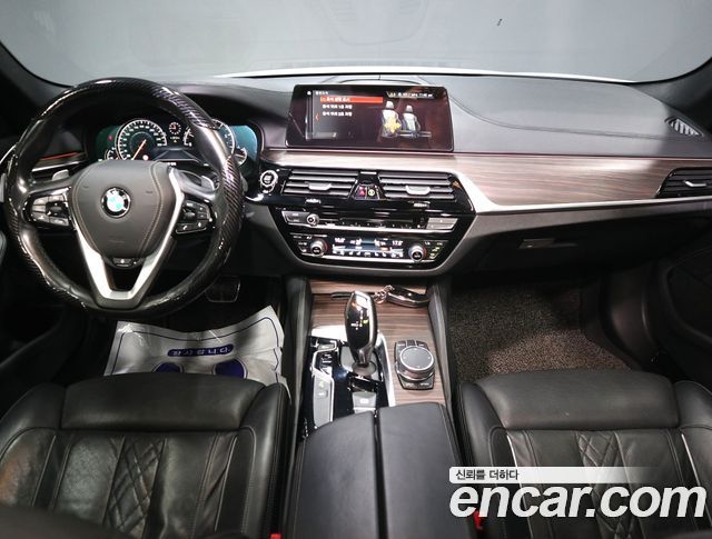 BMW 5-Series 2018 — photo 7