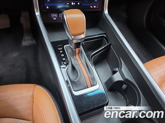 KG Mobility Torres 2023 — photo 12