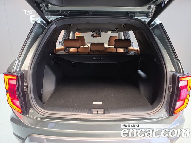 KG Mobility Torres 2023 — photo 25