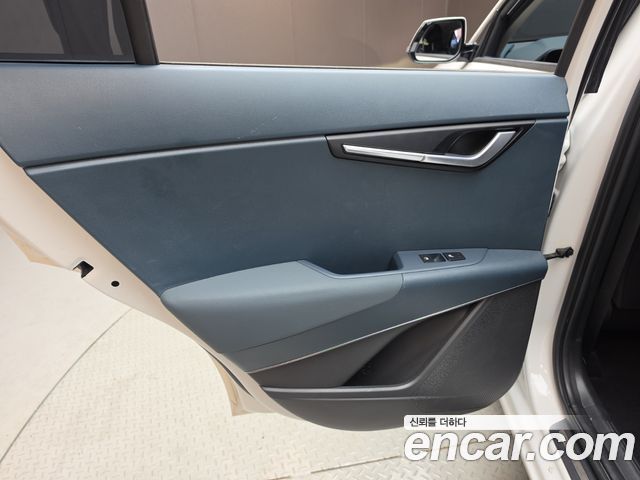 Kia Niro 2023 — photo 15