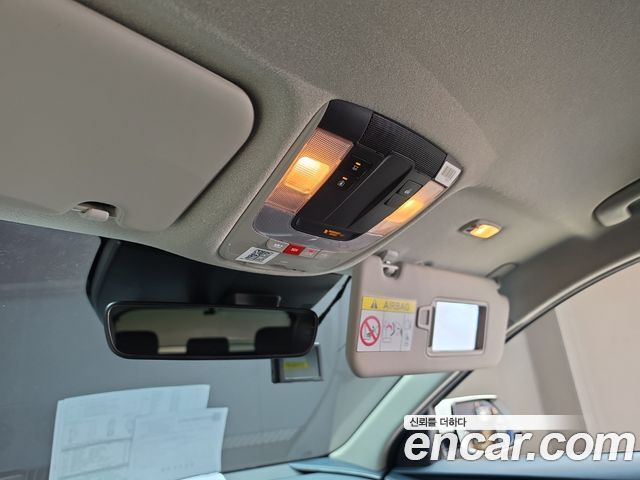 Kia Niro 2023 — photo 29