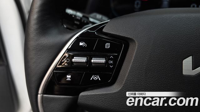 Kia Niro 2023 — photo 30