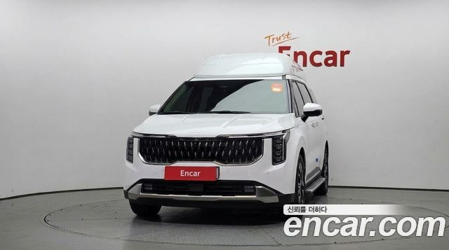 Kia Canival 2025 — photo 3