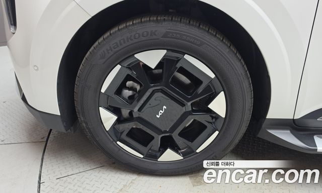 Kia Canival 2025 — photo 5