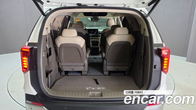 Kia Canival 2025 — photo 24