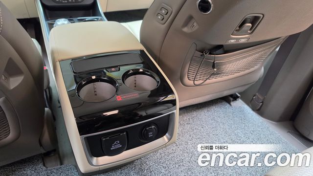 Kia Canival 2025 — photo 31