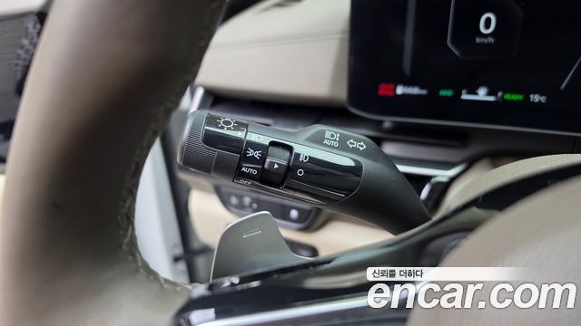 Kia Canival 2025 — photo 32
