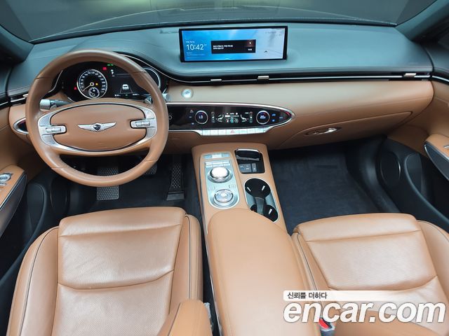 Genesis GV70 2023 — photo 10