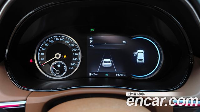 Genesis GV70 2023 — photo 11