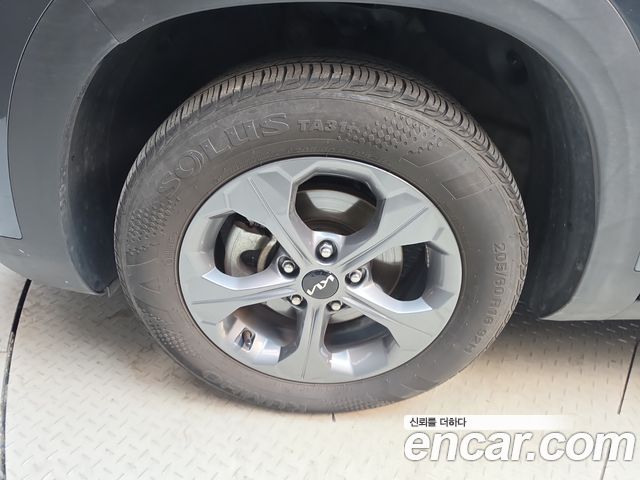 Kia Seltos 2023 — photo 5