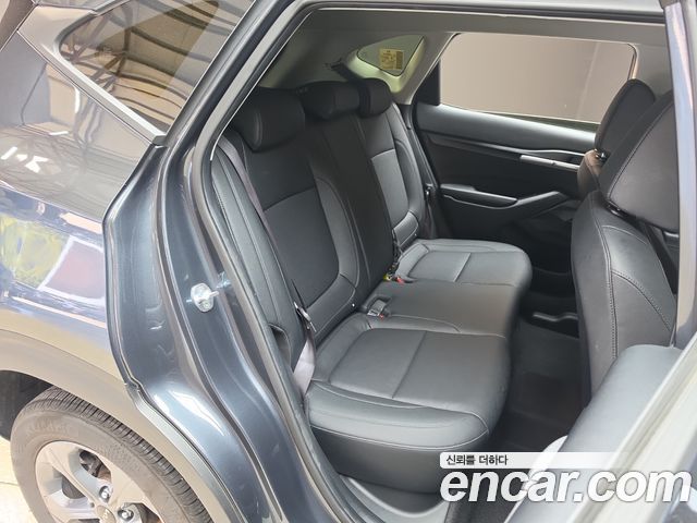 Kia Seltos 2023 — photo 17