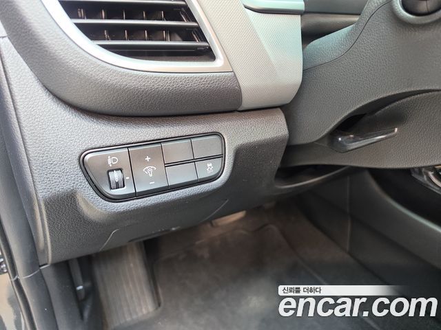 Kia Seltos 2023 — photo 24