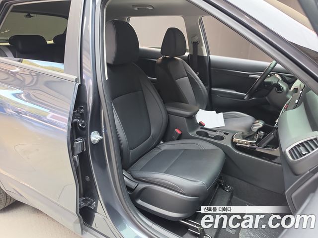 Kia Seltos 2023 — photo 16