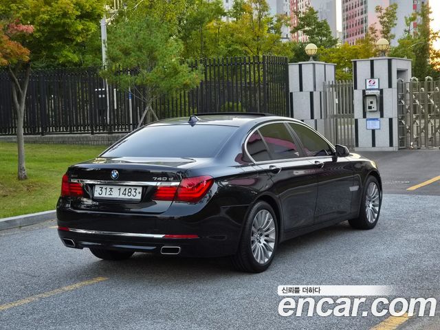 BMW 7-Series 2014 — photo 4